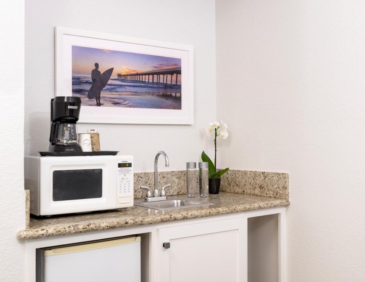 Beachfront Inn And Suites At Dana Point Exteriör bild